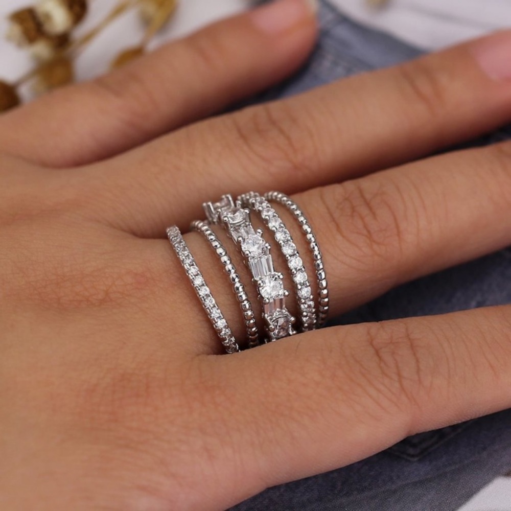 NEW 925 Sterling Silver Beautiful Ring - Picture 4 of 5